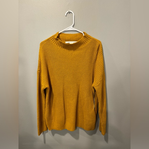 Max Studio Sweaters - NWT Max Studio Mock Neck Mustard Sweater Size Large